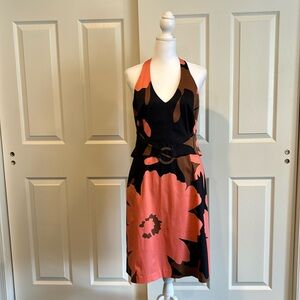 Looking for a new summer dress? Check out this cute halter dress!